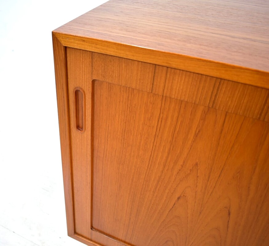 F 376 JC JC Teak sideboard by Poul Hundevad, Denmark 1960s