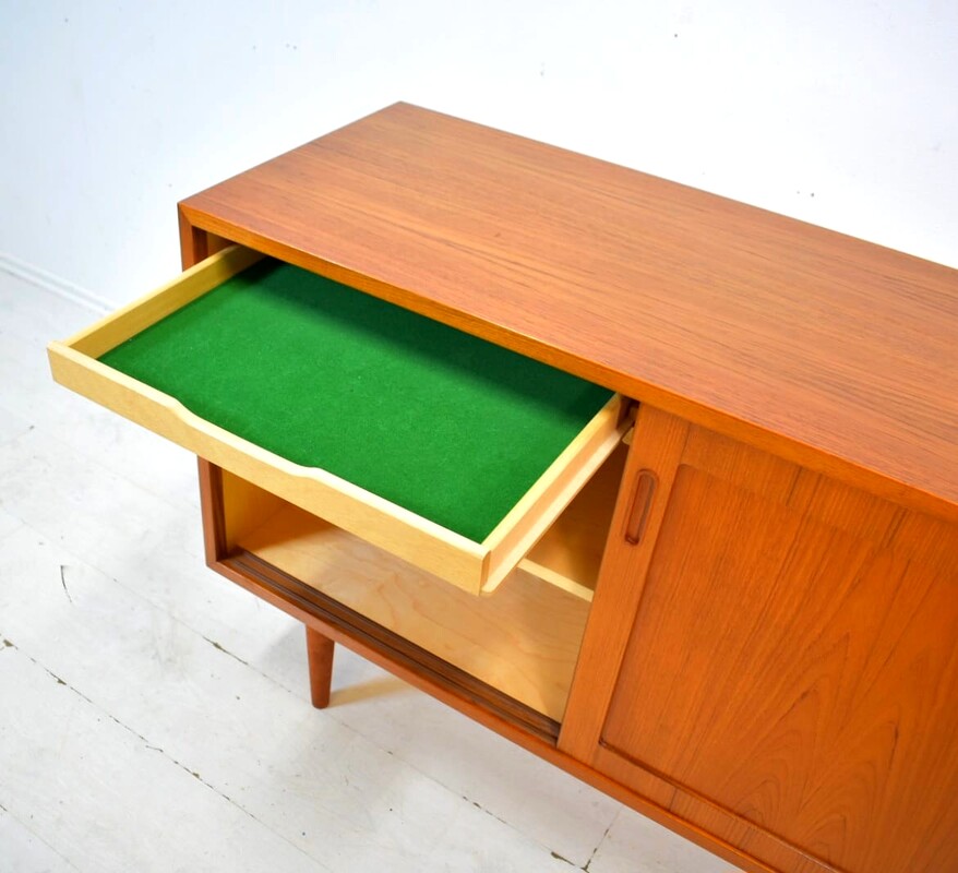 F 376 JC JC Teak sideboard by Poul Hundevad, Denmark 1960s