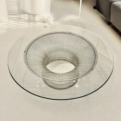 F 702 AV round coffee table by Warren Platner for Knoll