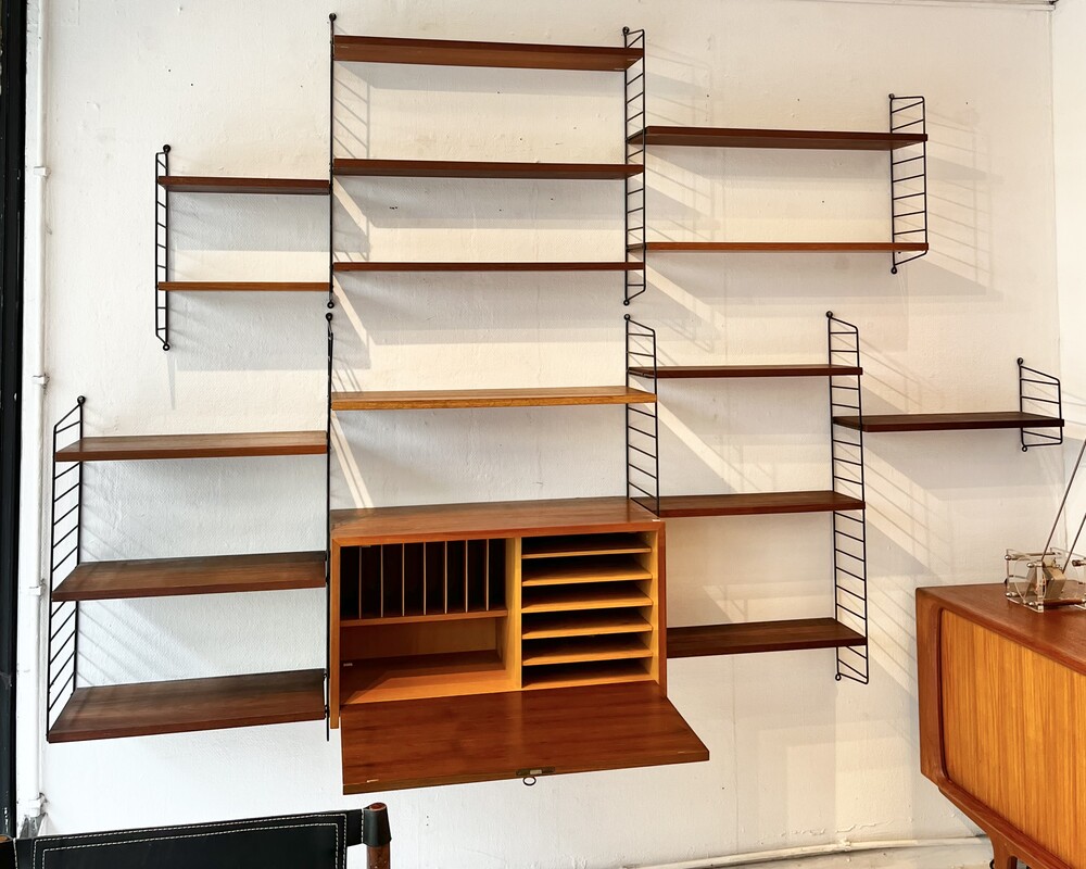 F 706 SC wall unit composition by Nisse Strinning