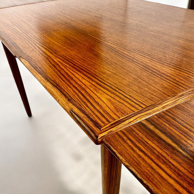 F 713 JD/RC extendable rosewood dining table, 1960’s