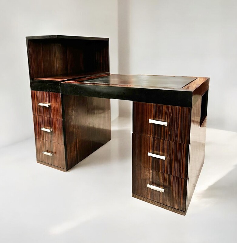 F 885 AS art deco - modernisk desk, circa 1930