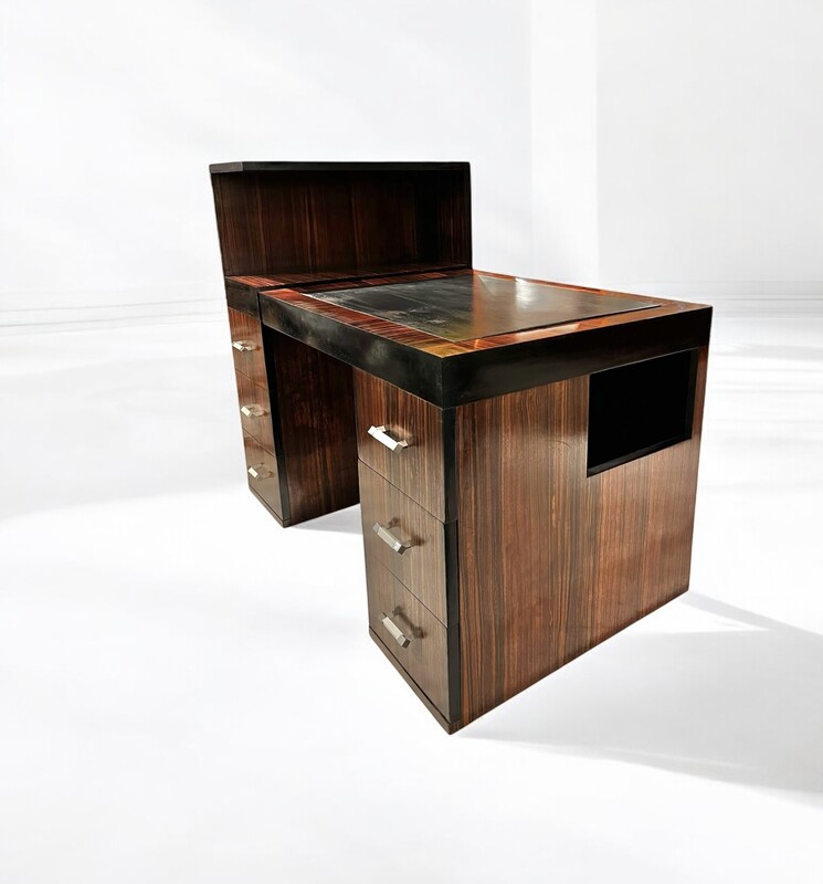 F 885 AS art deco - modernisk desk, circa 1930