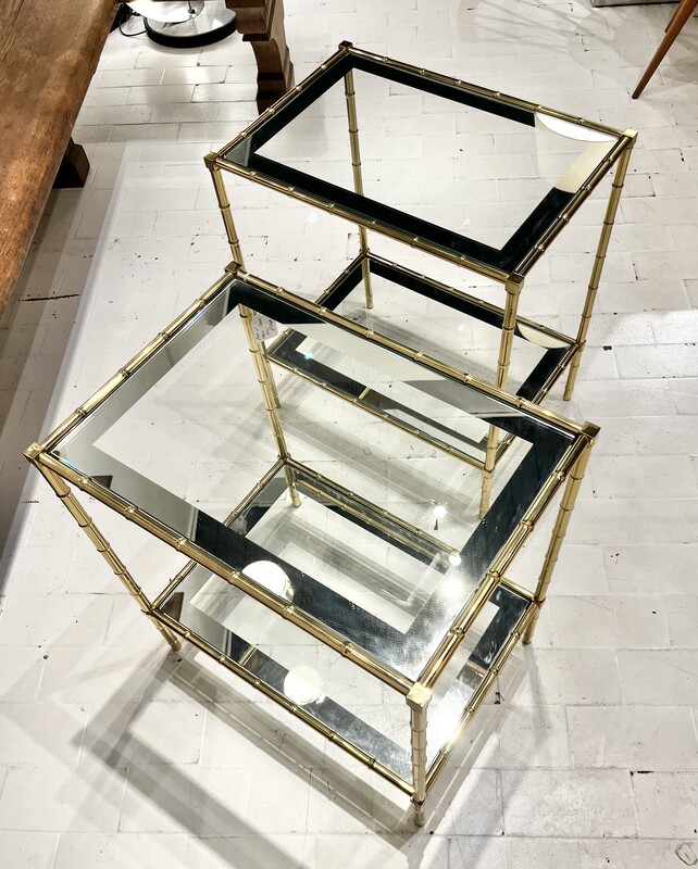 F 888 RD Gilt brass faux bamboo and mirrored glass side tables, France 1970s