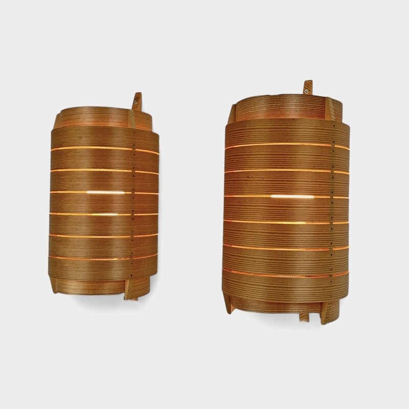 L 354 JB pair of Hans Agne Jakobsson wall lamps 