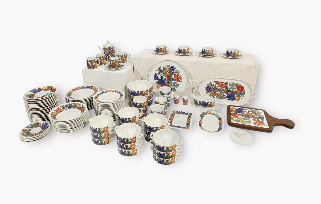 M 155 YO large set of Villeroy & Boch tableware, model Acapulco, 113 pieces 