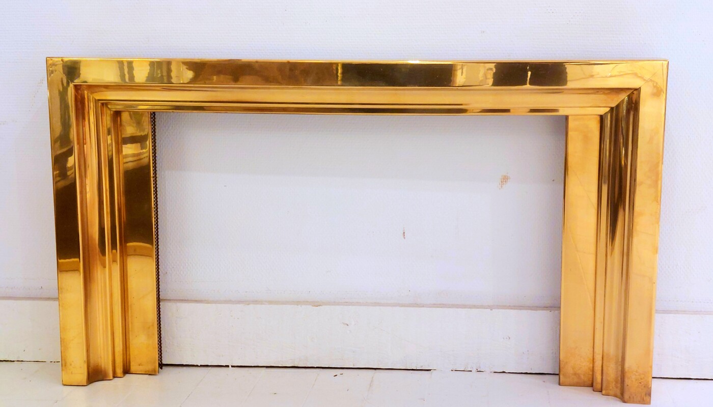 M 161 JC Gilt brass frame for open fire with screen, France 1980s