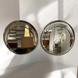 M 800 AV Pair of round beveled mirrors, Italy, 1960s