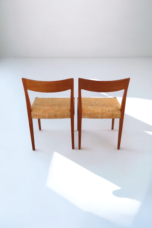 S 217 JC Set of 6 teak chairs by Nils Jonsson for Troeds, Denmark 1960s