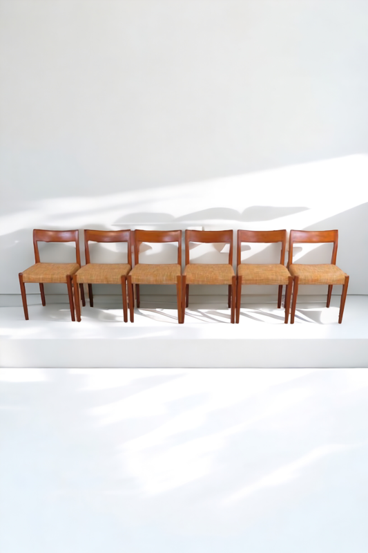 S 217 JC Set of 6 teak chairs by Nils Jonsson for Troeds, Denmark 1960s