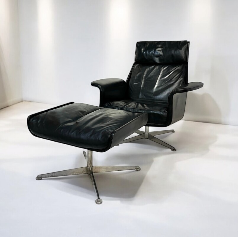 S 227 JD/RC black leather lounge chair + ottoman by Hans Kaufeld