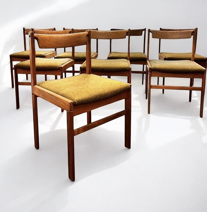 S 230 AG set of 8 Bramin chairs design by H.W Klein, teak and wooll, Denmark 