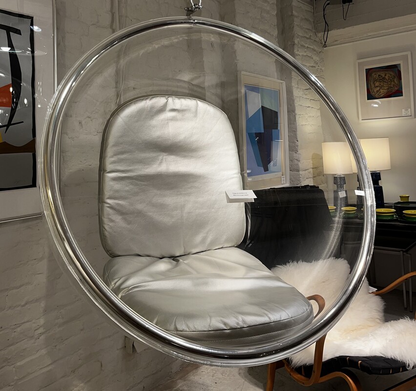 S 256 JB bubble chair design Eero Arnio