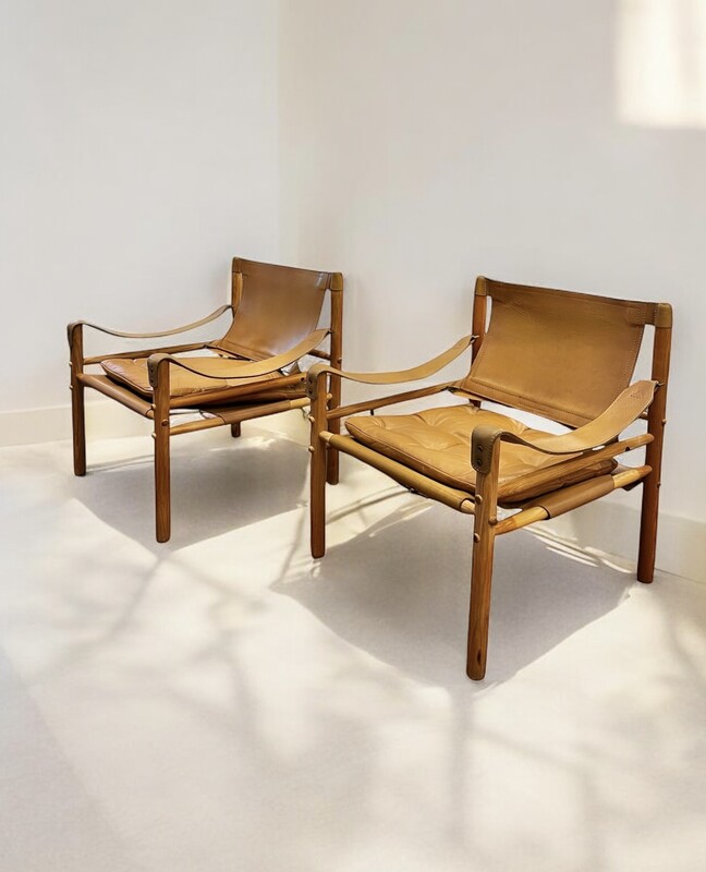 S 262 APO pair of Sirocco chairs by Arne Norel 