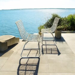 S 264 AV pair of white steel chairs 