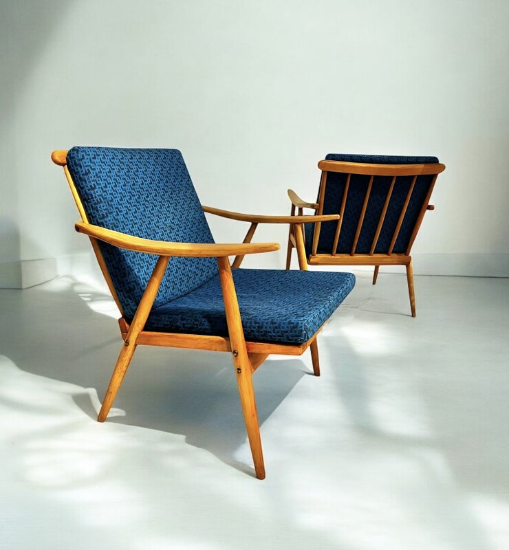 S 300 TH pair of blue « boomerang » armchairs, 1960’s