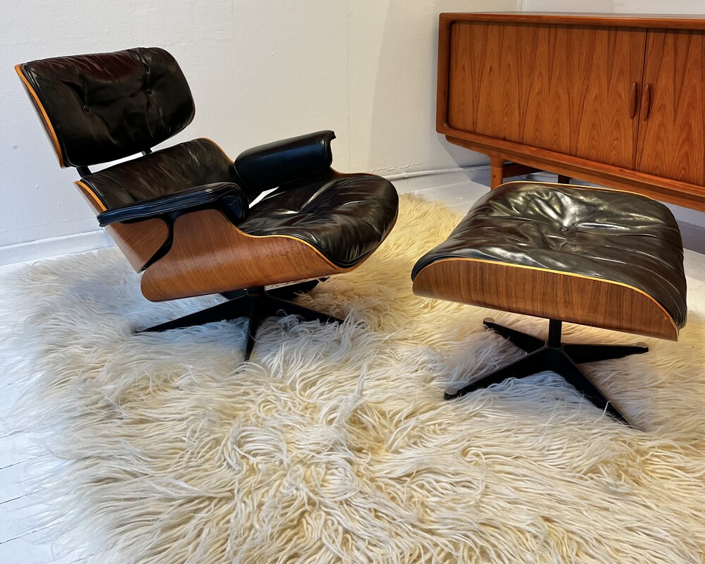 S 317 SC Lounge chair by Charles and Ray Eames, Herman Miller edition