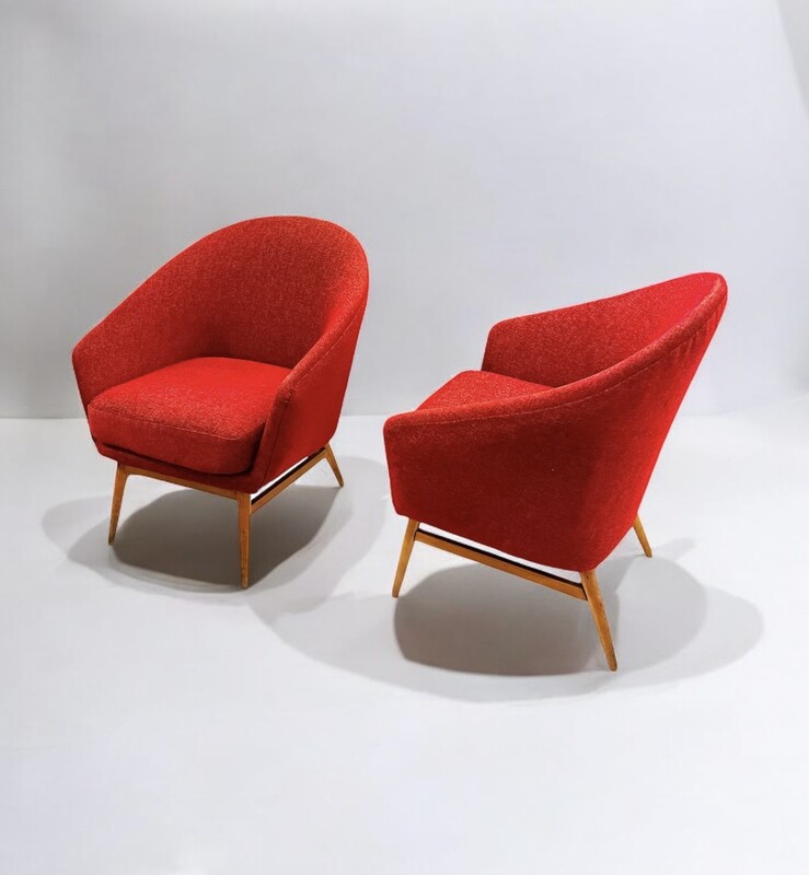 S 325 JD/RC pair of red club chairs, 1950’s